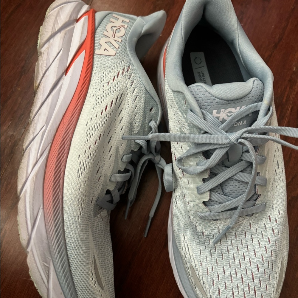 Clifton 8 wide Hokas size 9